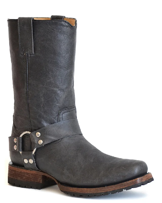 Men's cowboy boots with a decorative inlayMen's Heritage Harness Boots