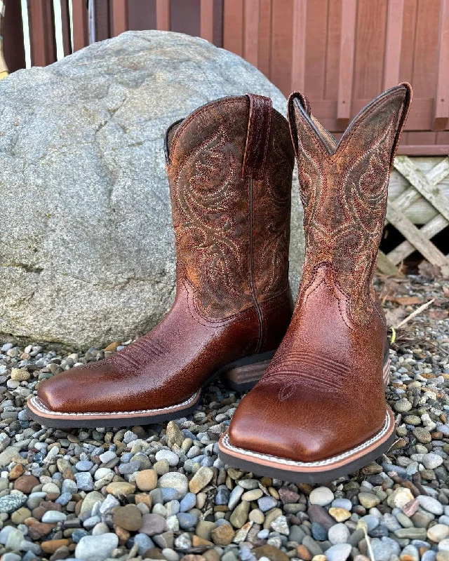 Men's cowboy boots with a high - heeled designAriat Men's Beasty Brown Slingshot Square Toe Cowboy Boots 10050936