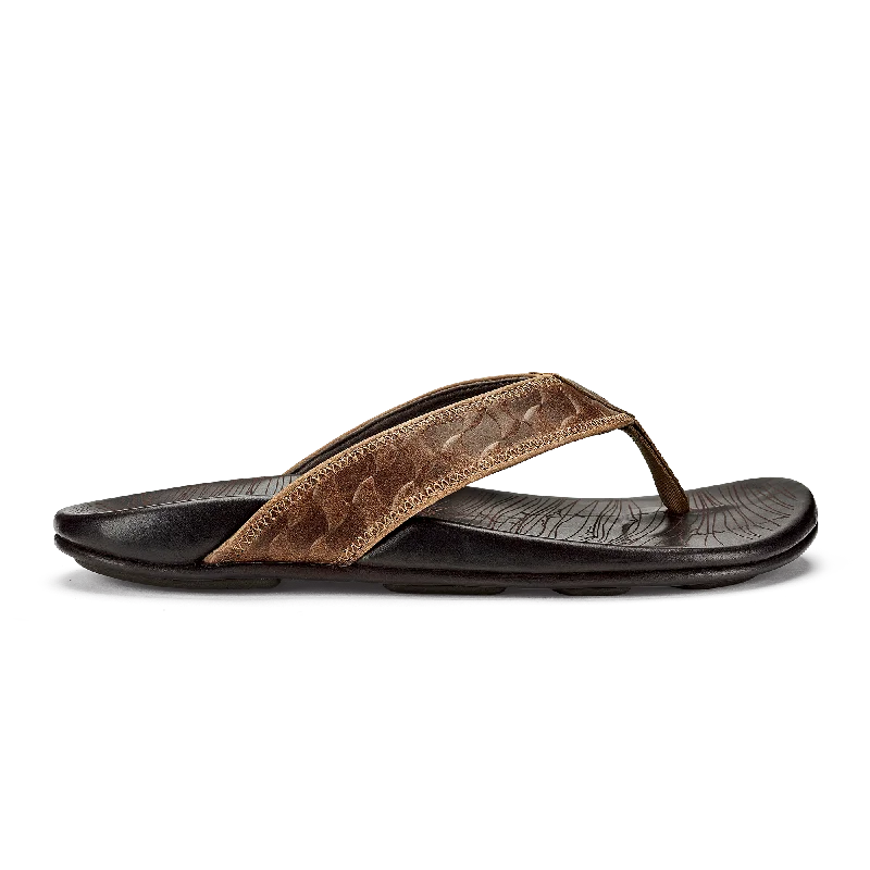 Men's sandals with a toe post designHikianalia - Tan / Dark Java