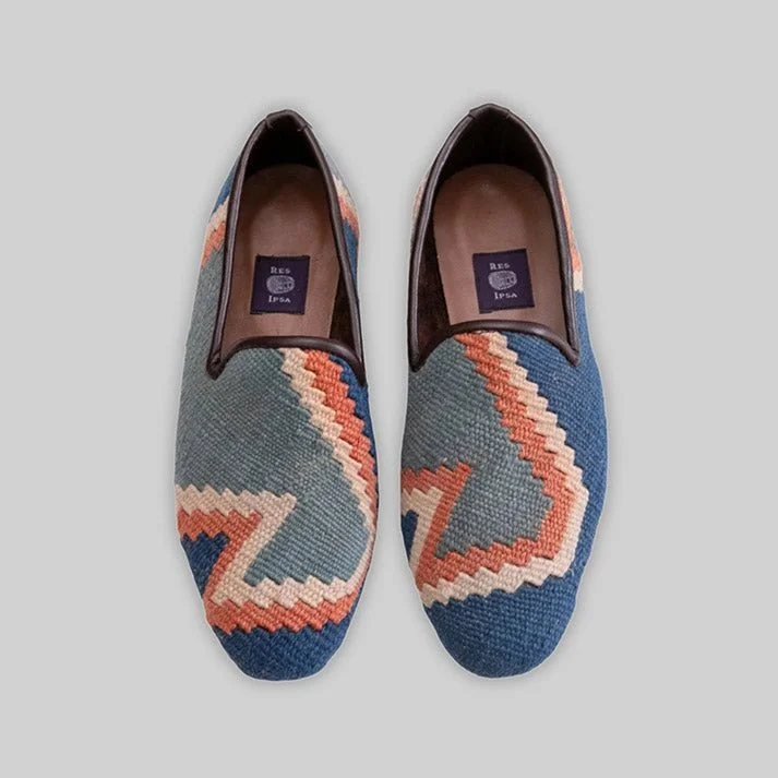 Men's loafers with a tassel front for a classic look Men's loafers with a stretchy side panel for a better fitMen's Kilim Loafer Size 7