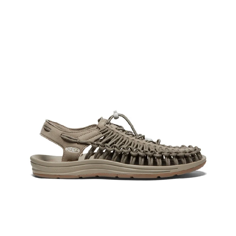 Men's sandals with a leather lining for comfortMen's UNEEK Sneaker  |  Timberwolf/Plaza Taupe