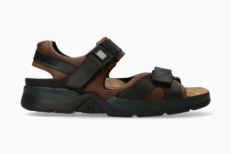 Men's sandals with a toe post designShark Fit - Dark Brown