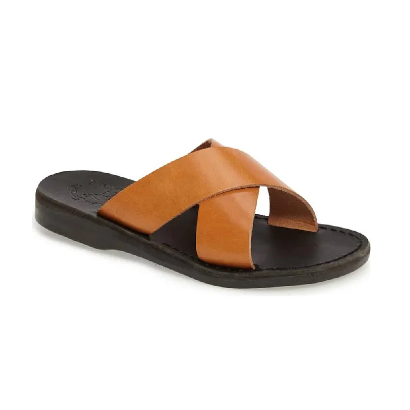 Men's sandals with a flexible sole for easy movementElan - Leather Cross Strap Sandal | Black Tan Men's sandals with a flexible sole for easy movementElan - Leather Cross Strap Sandal | Black Tan