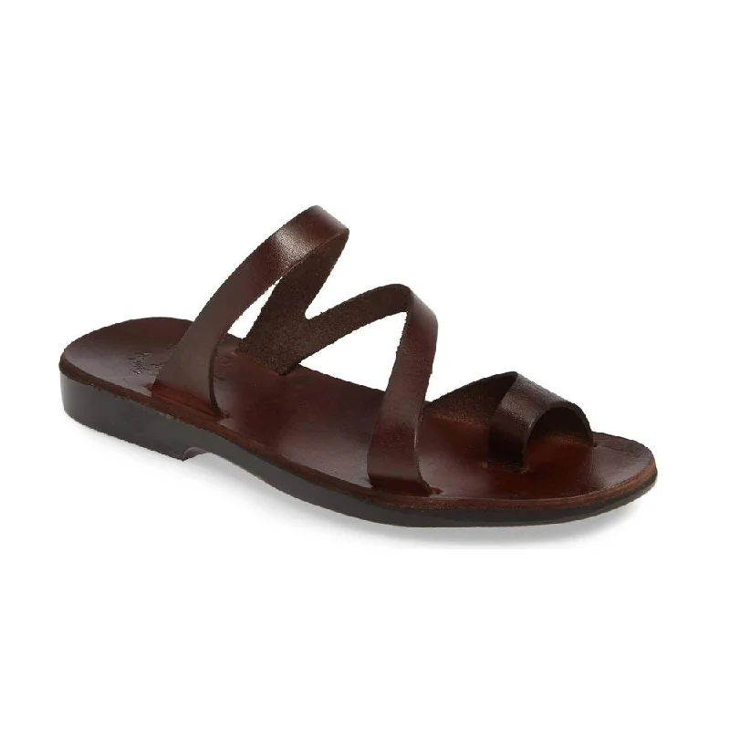 Men's sandals with a stretchy strap for a better fitNoah - Leather Slide On Sandal | Brown