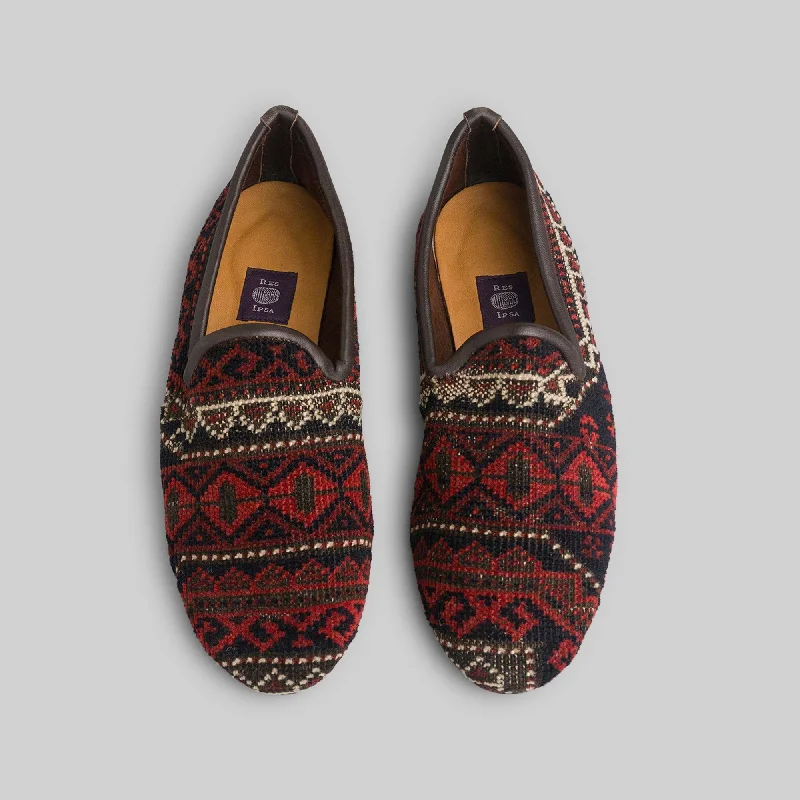 Men's loafers with a perforated leather upper for ventilation Men's loafers with a leather lining for comfortMen's Kilim Loafer Size 11