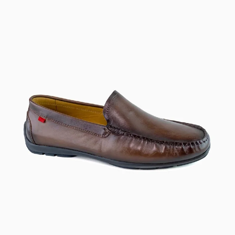 Men's loafers with a pointed toe for a stylish appearance Men's loafers with a contrast stitching detailWatson Ave, Men