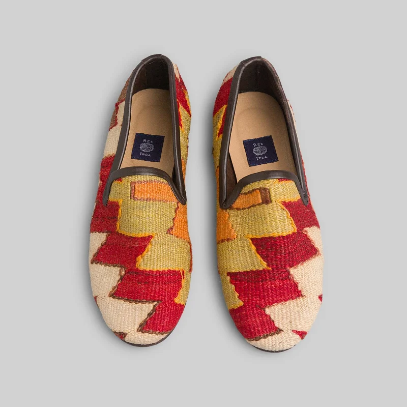 Men's loafers with a moc - toe design Men's loafers with a cushioned footbedMen's Kilim Loafer Size 10
