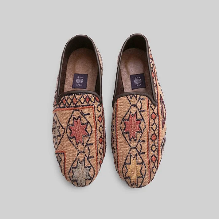 Men's loafers with a low - heeled design Men's loafers with a memory foam insoleMen's Kilim Loafer Size 9