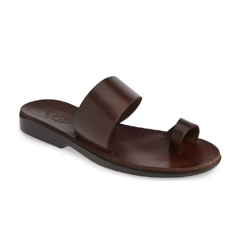 Men's sandals with a toe post designAbra - Leather Toe Loop Sandal | Brown