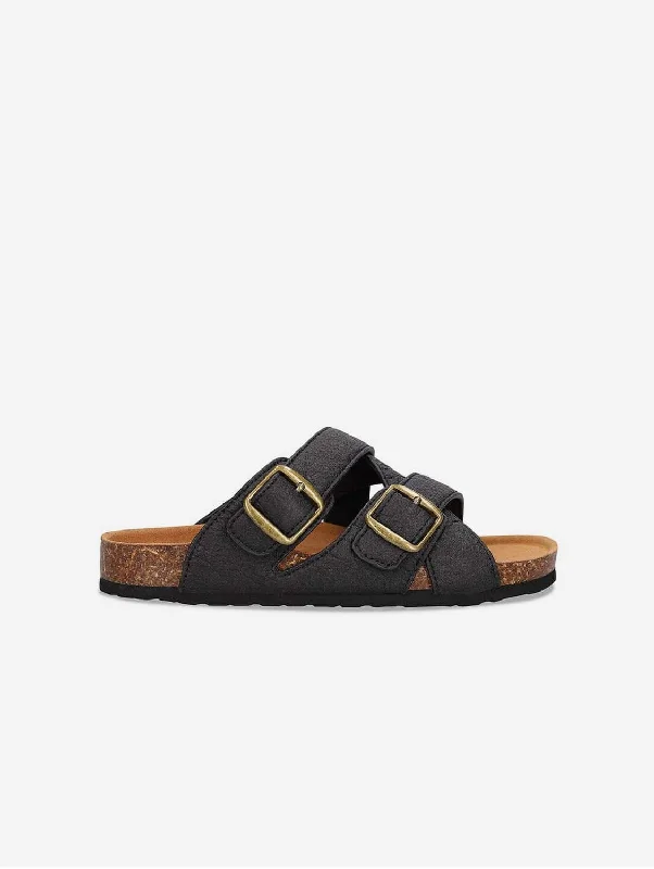 Men's sandals with a stretchy strap for a better fitSamet Unisex Piñatex Vegan Leather Sandals | Black
