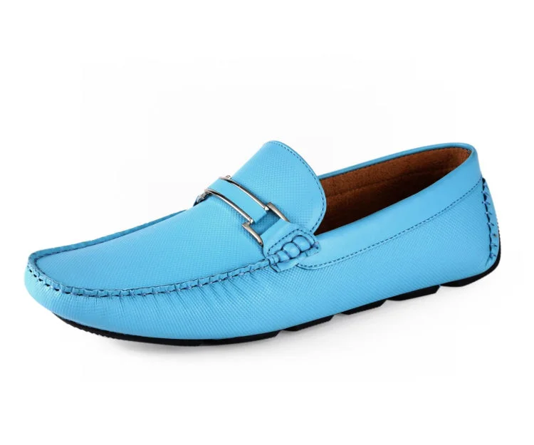 Men's loafers with a perforated leather upper for ventilationBriggs Blue