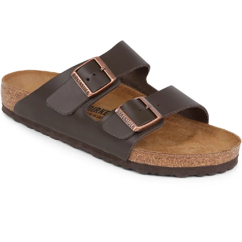 Men's sandals in a neutral color like black or brownArizona Sandals - BIRK39504 / 325 356 Men's sandals in a neutral color like black or brownArizona Sandals - BIRK39504 / 325 356
