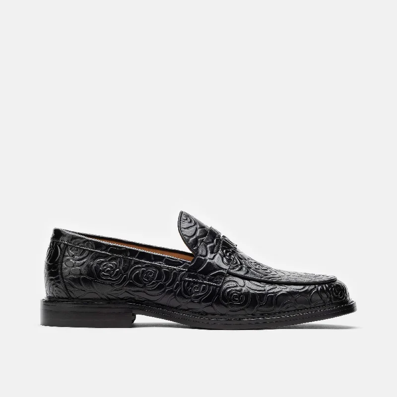 Men's loafers with a stretchy side panel for a better fitCalum Black Floral Leather Penny Loafers