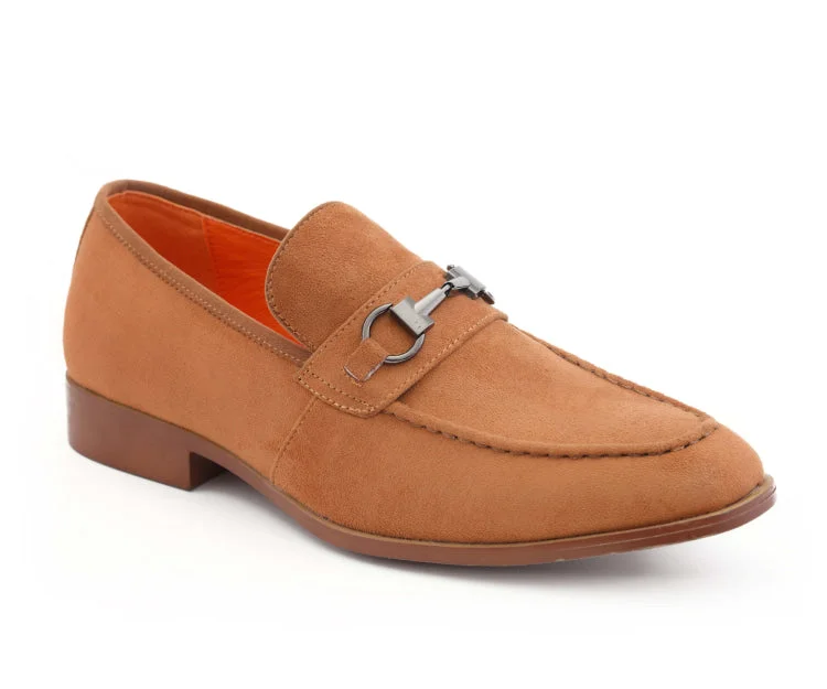 Men's leather loafers with a penny slotOliver Tan