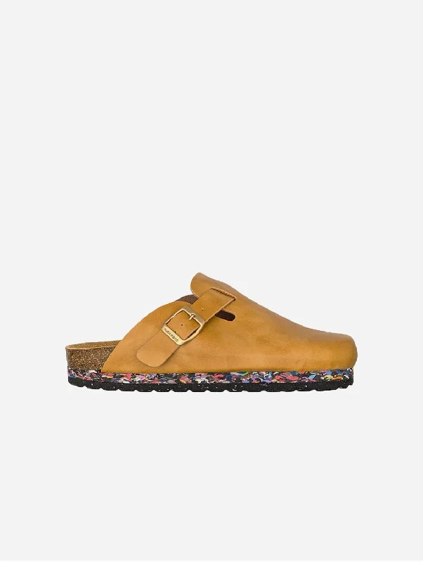 Men's sandals with a contrast stitching detailBrussels Unisex Vegan Leather Clogs | Brown