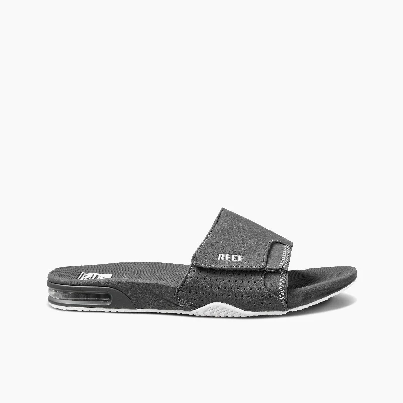 Men's sandals with a contrast stitching detailFanning Slide