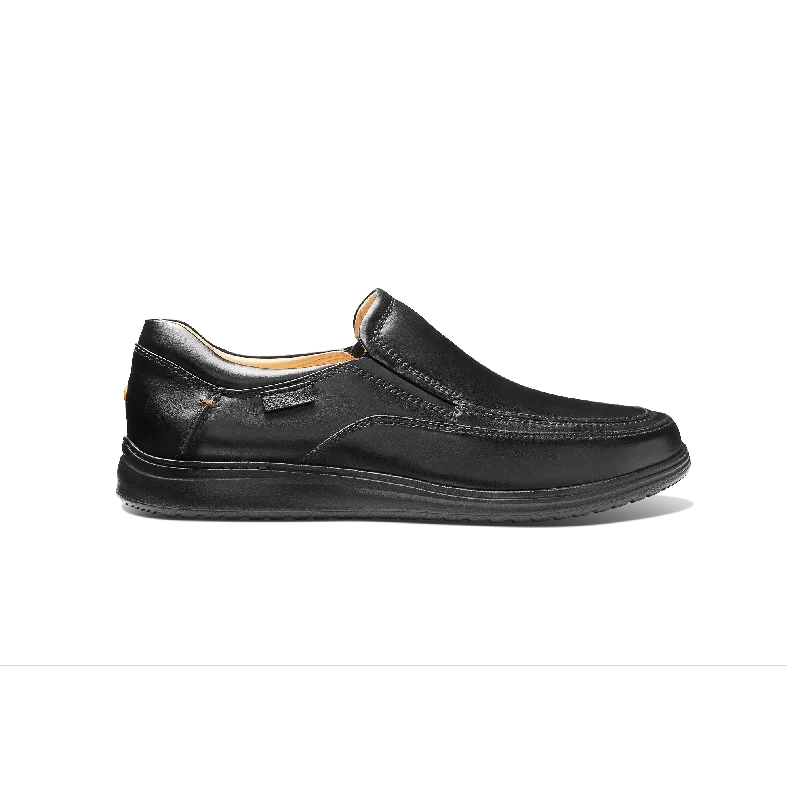 Men's loafers with a moc - toe designMen's Featherlight Olema Loafer