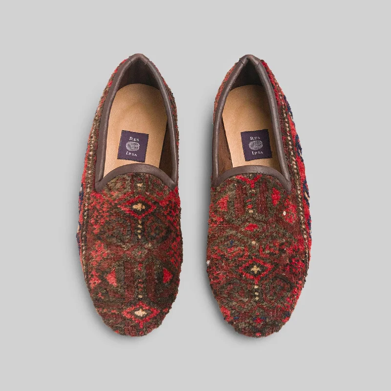 Men's loafers with a perforated leather upper for ventilation Men's loafers with a removable insole for cleaningMen's Kilim Loafer Size 7