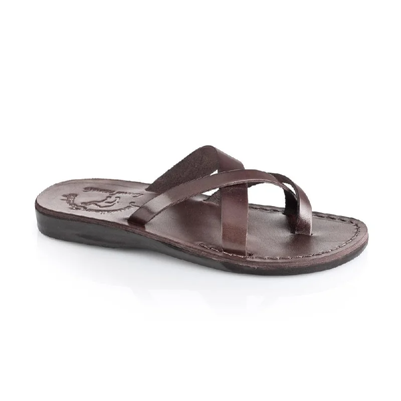 Men's sandals with a stretchy strap for a better fitAbigail - Leather Toe Sandal | Brown Men's sandals with a stretchy strap for a better fitAbigail - Leather Toe Sandal | Brown