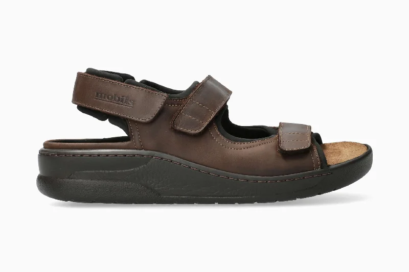 Men's sandals with a flexible sole for easy movementValden - Dark Brown