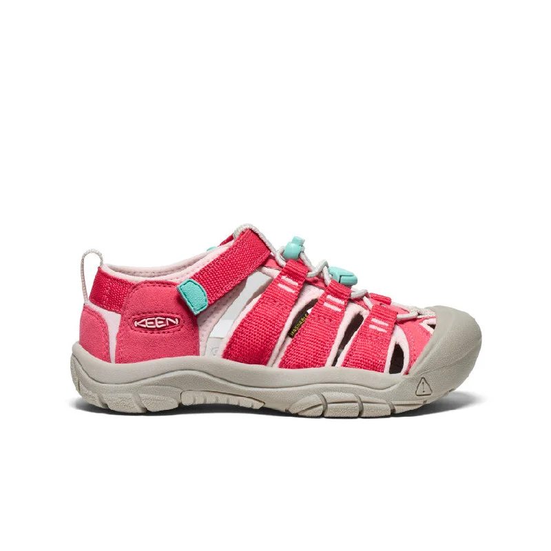 Men's sandals with a buckle closureBig Kids' Newport H2  |  Raspberry/Giggle Pink