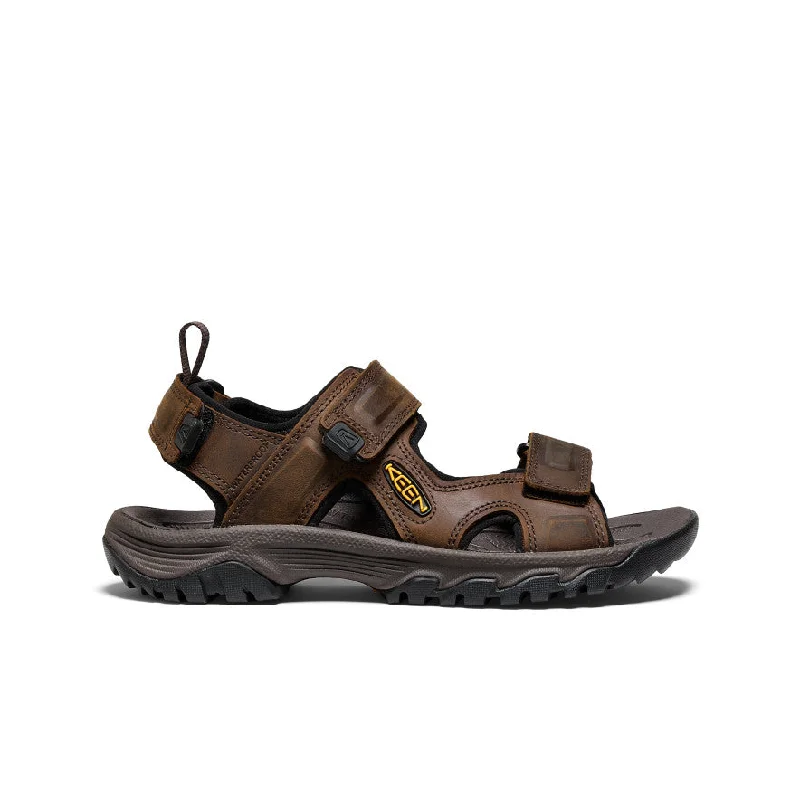 Men's sandals with a pointed toe for a stylish lookMen's Targhee III Open Toe Sandal | Bison/Mulch Men's sandals with a pointed toe for a stylish lookMen's Targhee III Open Toe Sandal | Bison/Mulch