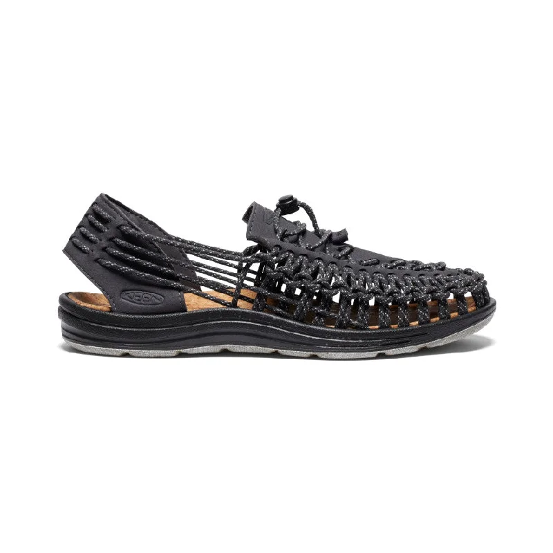 Men's sandals with a shock - absorbing insoleMen's UNEEK II Harvest Sandal | Forged Iron/Black Men's sandals with a shock - absorbing insoleMen's UNEEK II Harvest Sandal | Forged Iron/Black