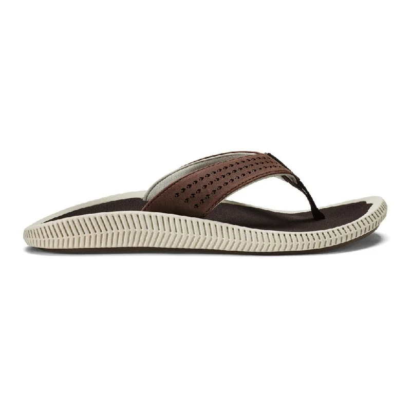 Men's sandals with a stretchy strap for a better fitOlukai Men's Ulele Dark Wood