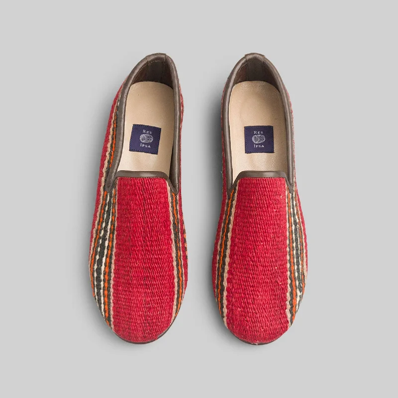Men's loafers with a cushioned footbed Men's loafers with a tassel front for a classic lookMen's Kilim Loafer Size 11