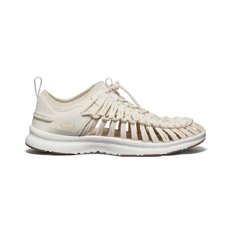 Men's sandals with a wide strap for supportMen's UNEEK O3 Sneaker Sandal | Birch/Star White Men's sandals with a wide strap for supportMen's UNEEK O3 Sneaker Sandal | Birch/Star White