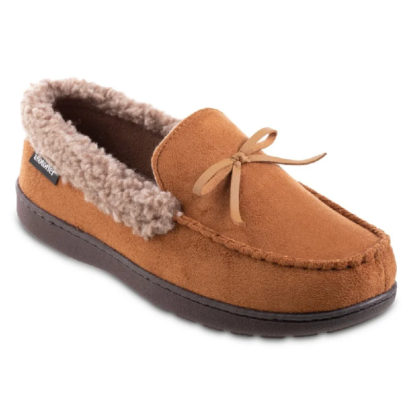 Men's plush slippers with a faux fur liningMen's Microsuede Moccasin Slippers