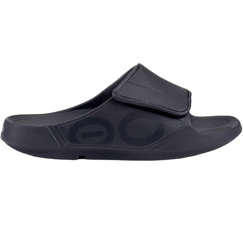 Men's sandals with a contrast stitching detailOOahh Sport Flex Slide