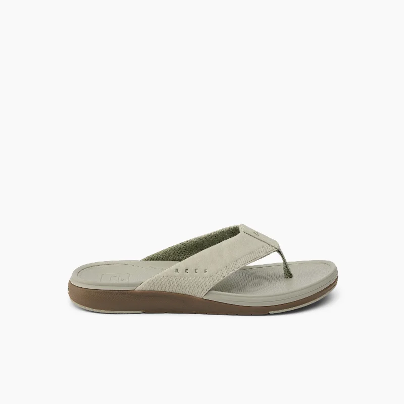 Men's sandals with a toe post designCushion Norte