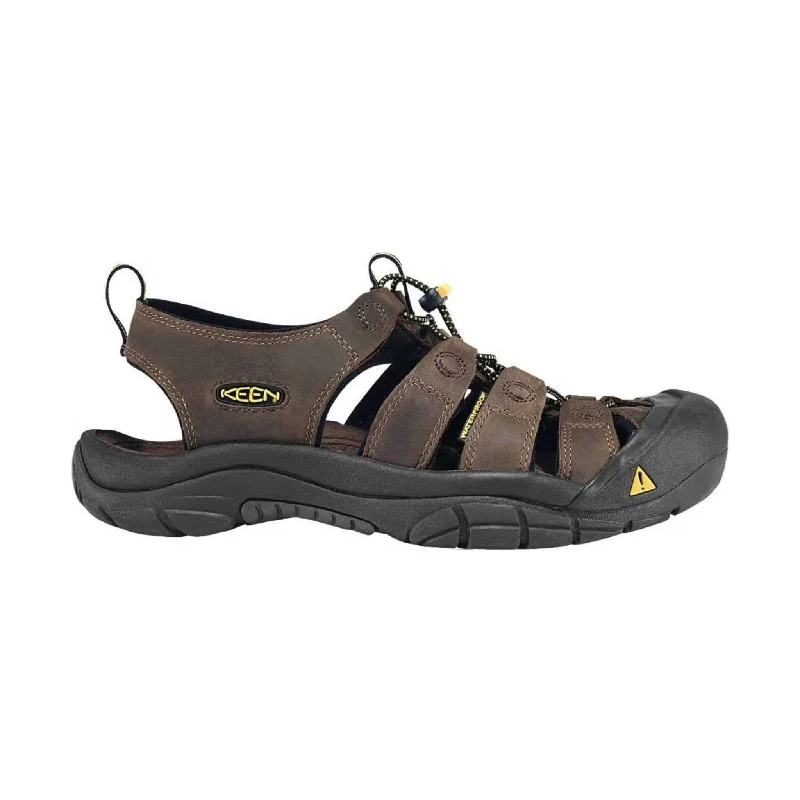 Men's sandals with a perforated leather upper for ventilationKEEN Men's Newport - Bison