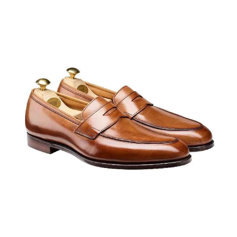 Men's loafers with a removable insole for cleaning Men's loafers with a pointed toe for a stylish appearanceCrawford Tan Antique Calf