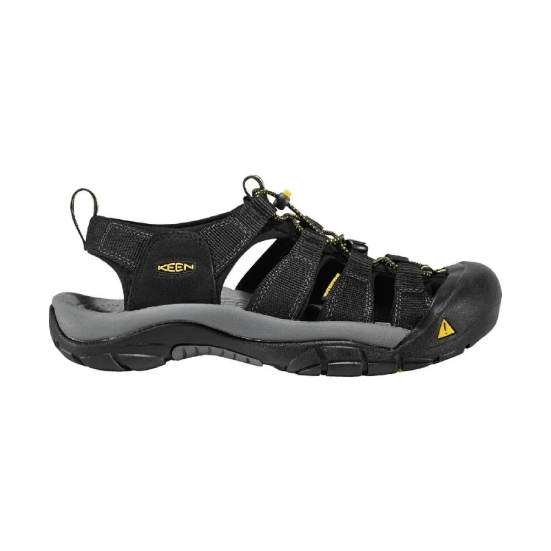 Men's sandals with a stretchy strap for a better fitKEEN Men's Newport H2 - Black