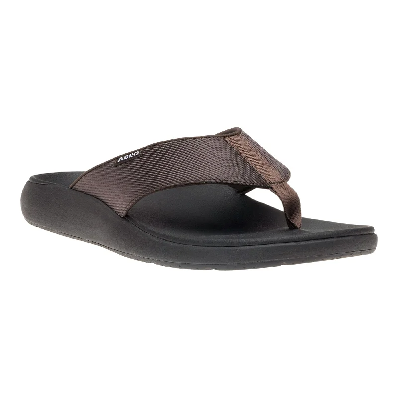 Men's sandals with a pointed toe for a stylish lookAlpha