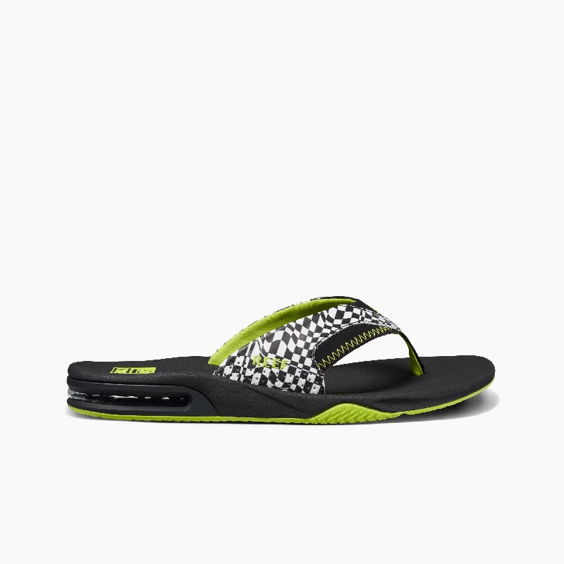 Men's sandals with a contrast stitching detailFanning