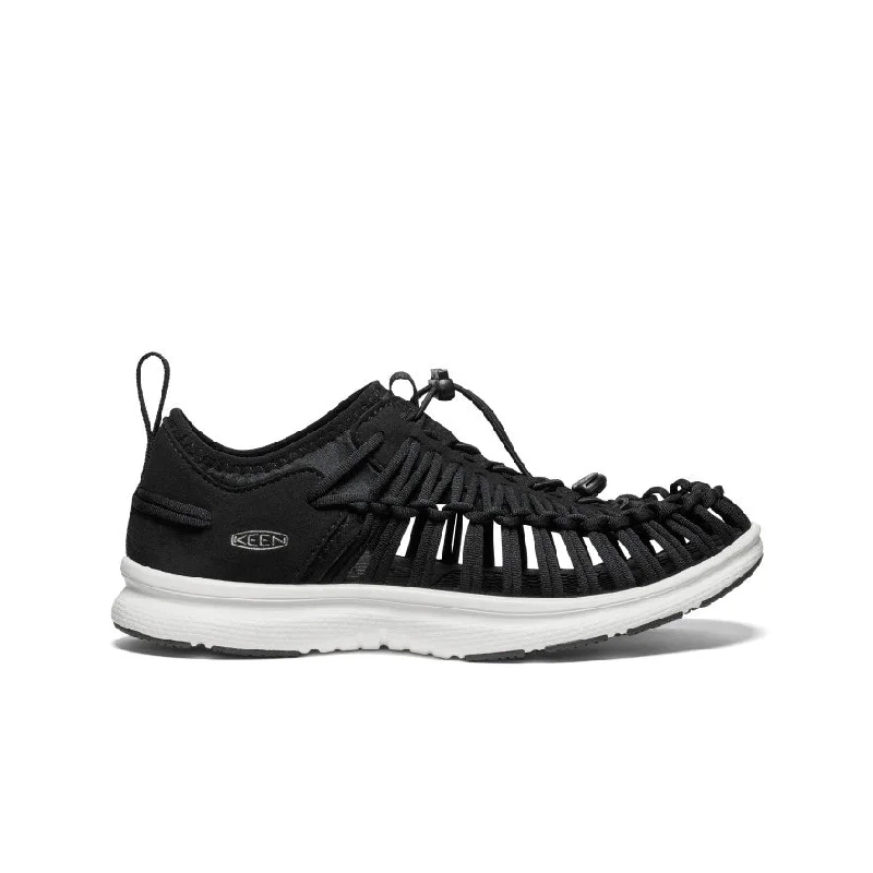 Men's sandals with a removable insole for cleaningMen's UNEEK O3 Sneaker Sandal | Black/Star White Men's sandals with a removable insole for cleaningMen's UNEEK O3 Sneaker Sandal | Black/Star White