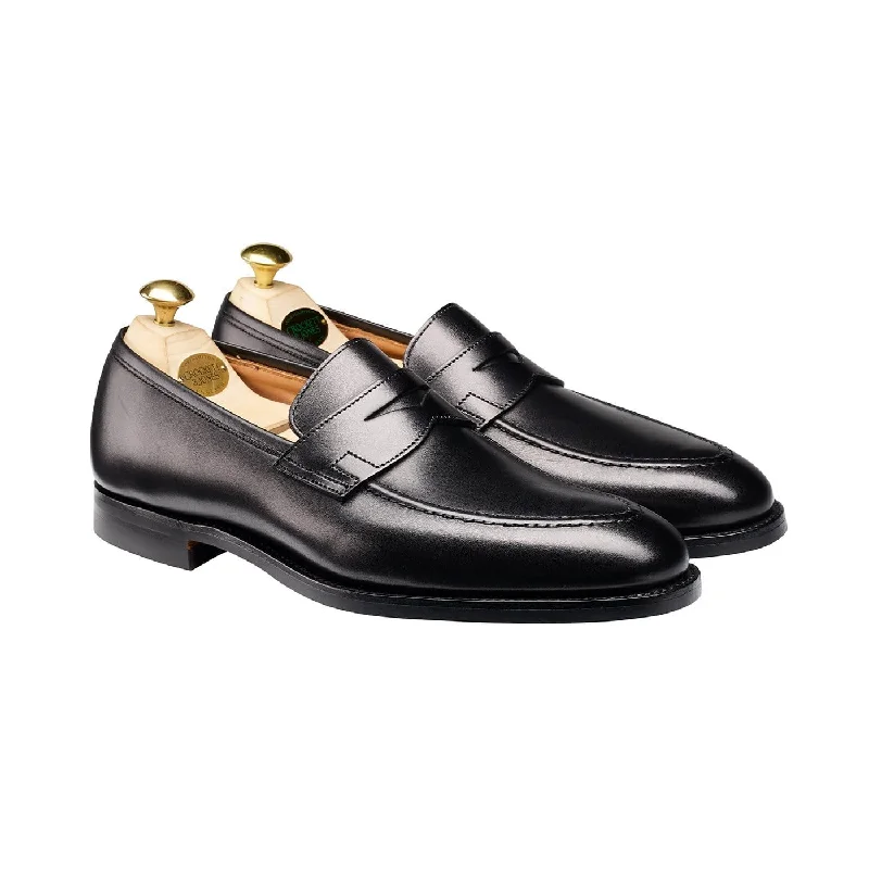Men's loafers with a tassel front for a classic look Suede men's loafers for a soft and luxurious feelSydney Black Calf (City Sole)