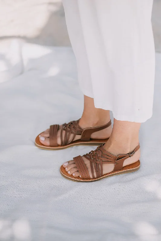 Men's sandals with a pointed toe for a stylish look Men's sandals with a pointed toe for a stylish look Egipcias Sandals - Moka Leather