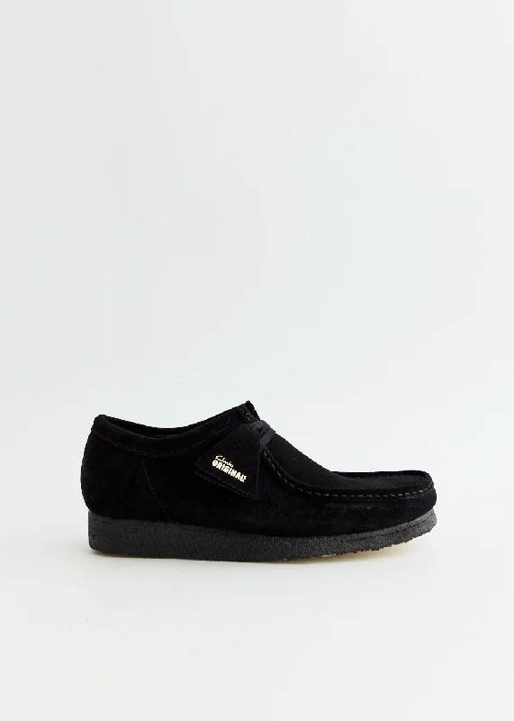 Men's formal shoes with a contrast stitching detail Wallabee Shoes