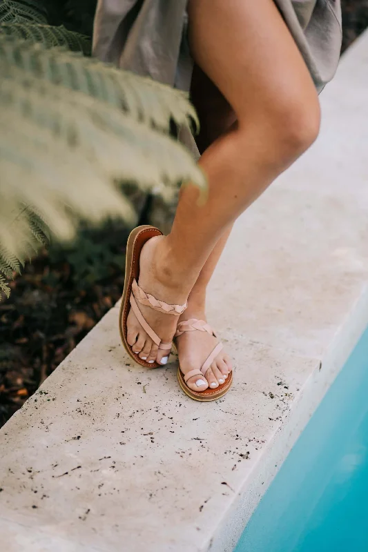 Men's sandals with a toe post design Men's sandals with a toe post design Griegas Sandals - Natural Leather (Nude - Pinky)
