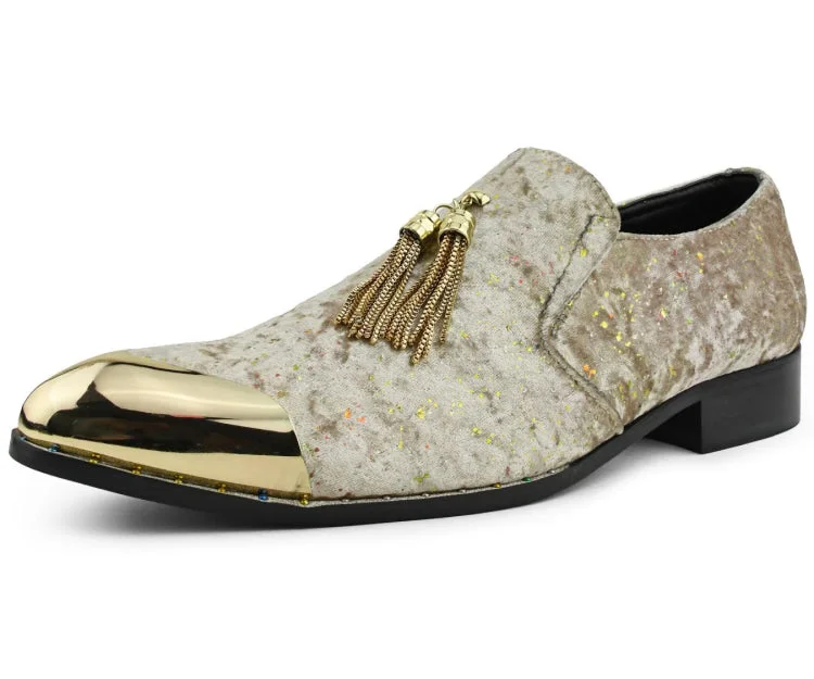 Men's formal shoes with a leather lining for breathability Chaz Taupe