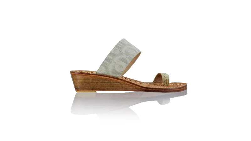 Men's sandals with a pointed toe for a stylish lookArini 35mm Wedge - Cream & Green Alam Tenun Men's sandals with a pointed toe for a stylish lookArini 35mm Wedge - Cream & Green Alam Tenun