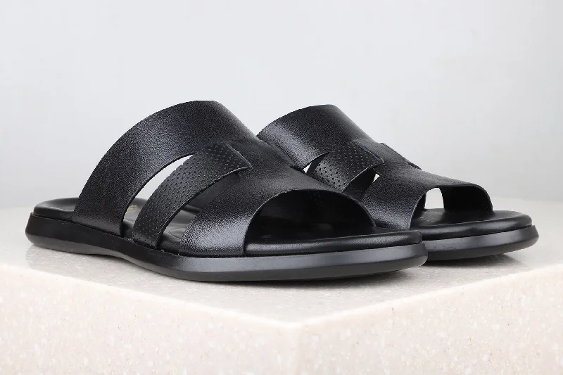 Men's sandals with a decorative buckle or charmMen's sandals with a decorative buckle or charmAtesber Formal Mules Sandal For Men