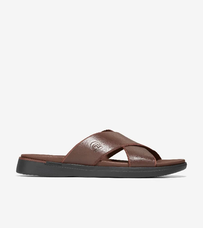 Men's sandals with a stretchy strap for a better fitMen's sandals with a stretchy strap for a better fitMen's Grand Ambition Criss Cross Sandals