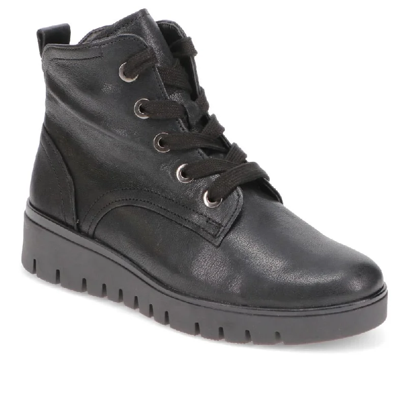 Men's sandals with a leather lining for comfortChunky Lace-Up Ankle Boots - GAB40518 / 325 892 Men's sandals with a leather lining for comfortChunky Lace-Up Ankle Boots - GAB40518 / 325 892