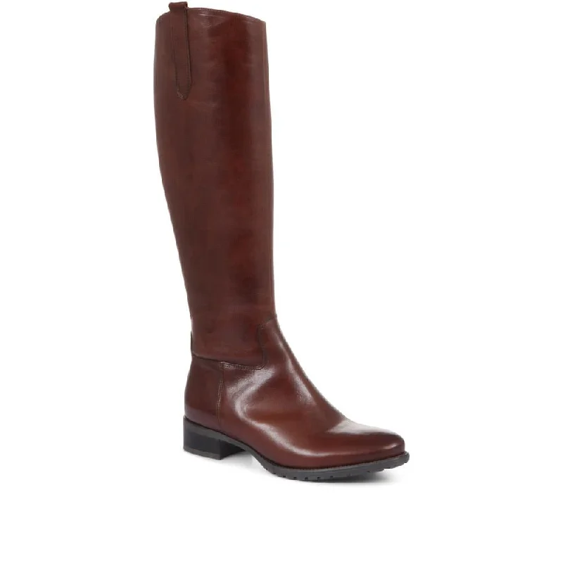 Men's sandals with a flexible sole for easy movementCinzia Leather Riding Boots - CINZIA / 320 543 Men's sandals with a flexible sole for easy movementCinzia Leather Riding Boots - CINZIA / 320 543