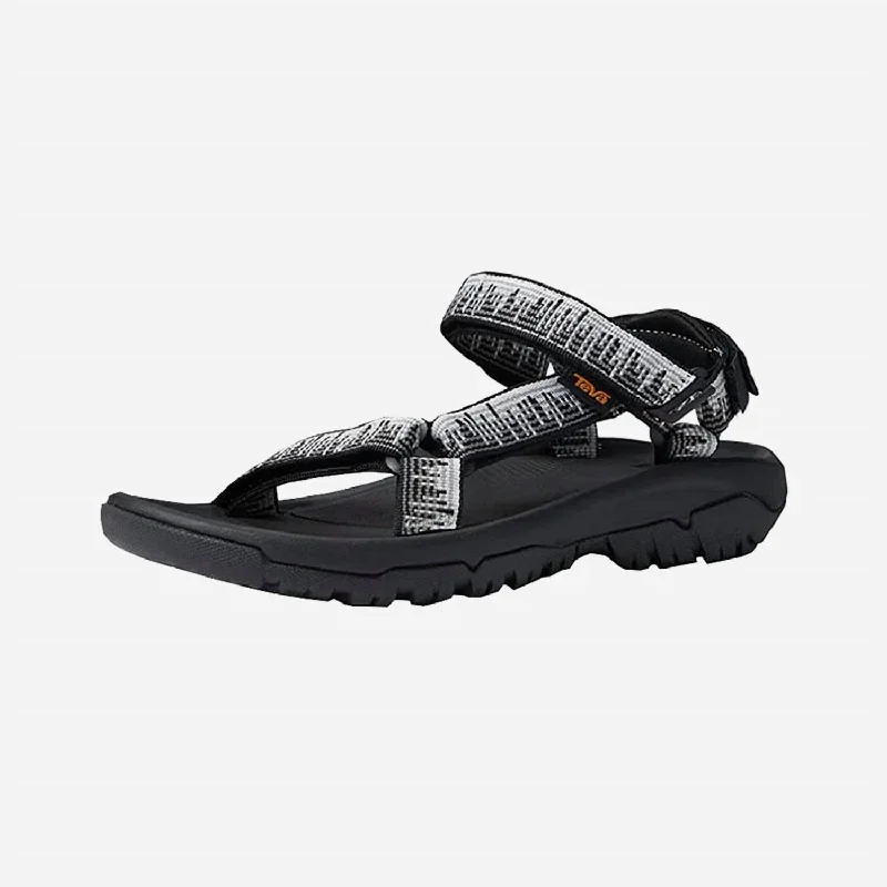 Men's sandals with a stretchy strap for a better fitMen's Hurricane Xlt2 Sandals In Atmosphere Black Grey Men's sandals with a stretchy strap for a better fitMen's Hurricane Xlt2 Sandals In Atmosphere Black Grey